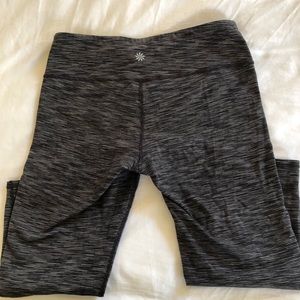 Athleta crop leggings in space dye gray